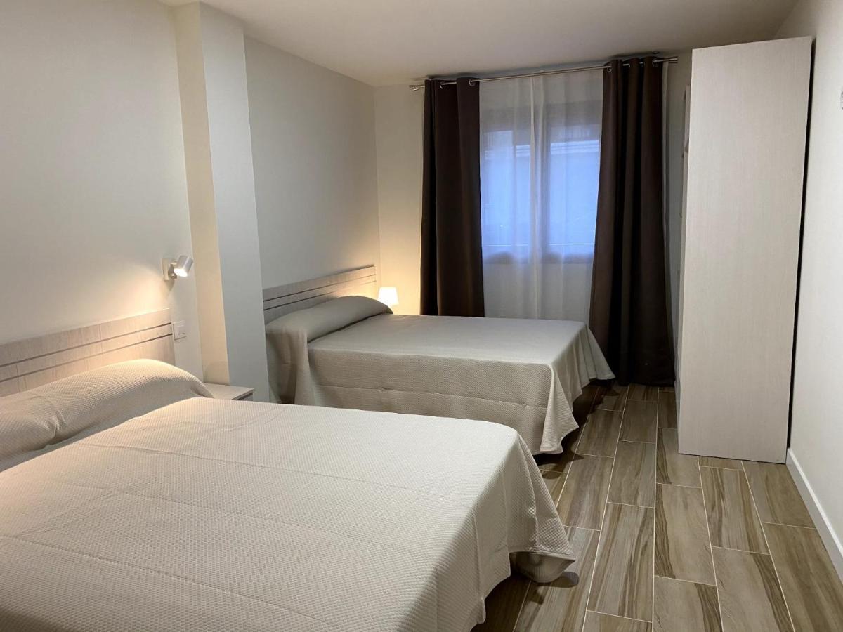 Apartamentos Torreones De Cartes Exteriör bild