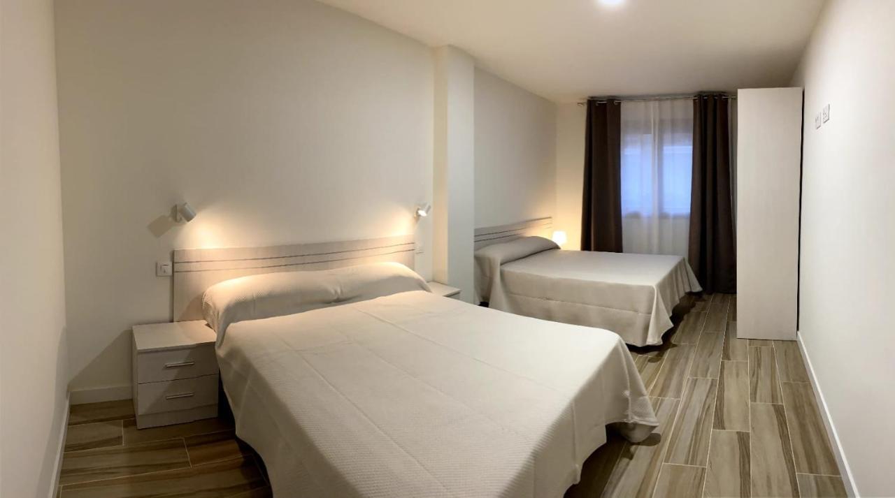 Apartamentos Torreones De Cartes Exteriör bild